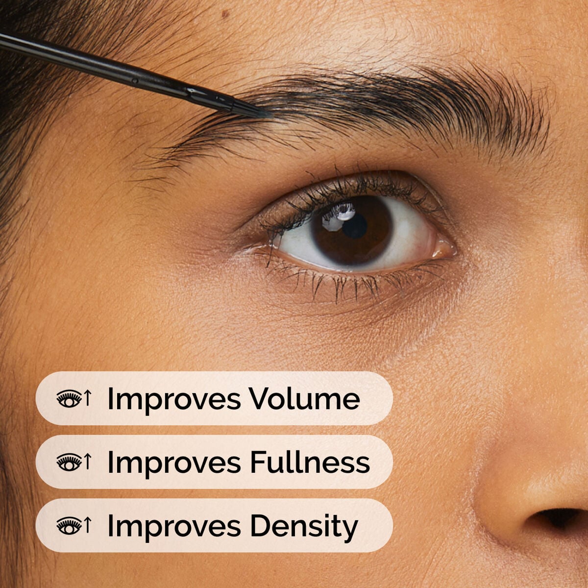 multi-peptide-lash-and-brow-serum-y3 ord-multi-peptide-lash-brow-model-application-with-benefits.jpg
