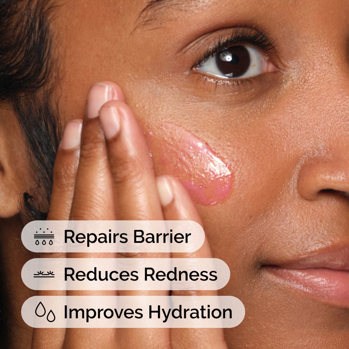 soothing-and-barrier-support-serum-y8 ord-soothing-barrier-support-serum-model-application-with-benefits.jpg